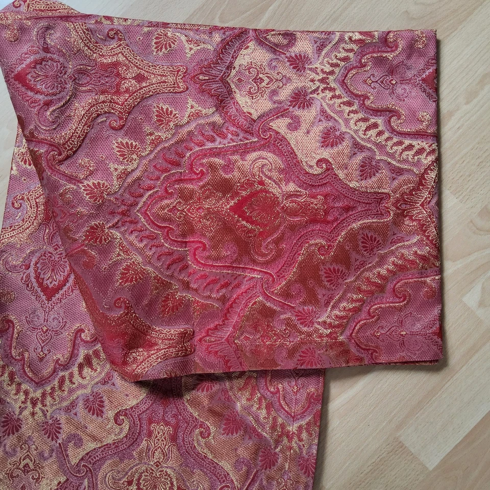 APART  Tischdecke als  stoffrest 170x220 Cm Rot "Gold" Farben  - Bild 4 von 4