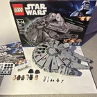 100% complete LEGO Star Wars 7965 Millennium Falcon w/ minifigs, box