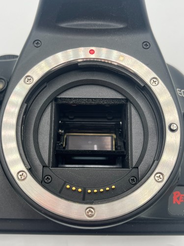 Canon EOS Rebel XS 10.1MP Digital SLR Camera Body Only w/ Charger - Picture 10 of 10