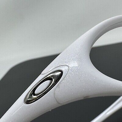 Oakley Minute 1.0 Pearl White Sunglasses Frames | eBay Oakley Minute 1.0 Pearl White Sunglasses Frames | eBay