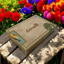 Dunbarton Sobremesa Solita Red Empty Wooden Cigar Box 10.5x7.5x1.75