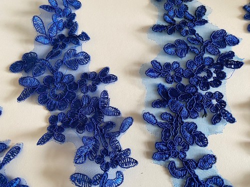 Bundle 7pcs Royal Blue floral lace applique sew on embroidered tulle lace motif - Picture 3 of 7