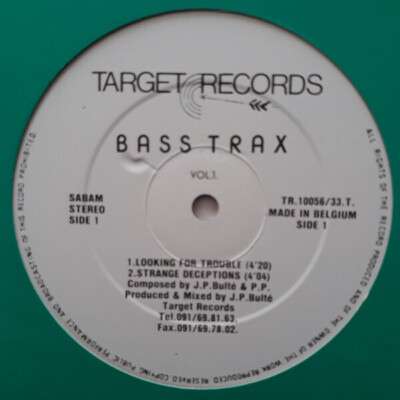Bass Trax Vol.1. GREEN DIE-CUT SLEEVE Vinyl Single 12inch Target Records