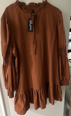 Boohoo Dress
