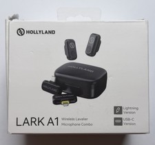 Hollyland LARK A1 2.4GHz 2-Person Wireless Combo Lav Mic System Gray Lightning