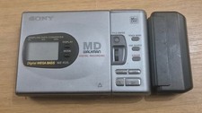 See Video Link! Sony MZ-R35 Minidisc Player / Recorder, with AA Battery Pack