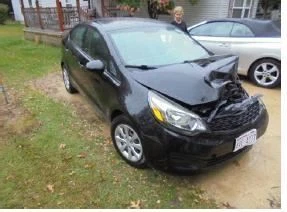 (LOCAL PICKUP ONLY) Driver Left Windshield Glass Pillar Without Solar Fits 12-17 Foto 2 de 4