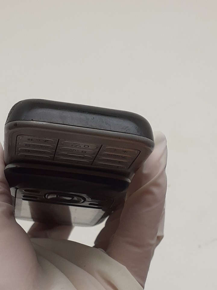 Téléphone Portable NOKIA 6101 Noir - Fonctionnel Avec Chargeur - En Boîte D'origine - Occasion