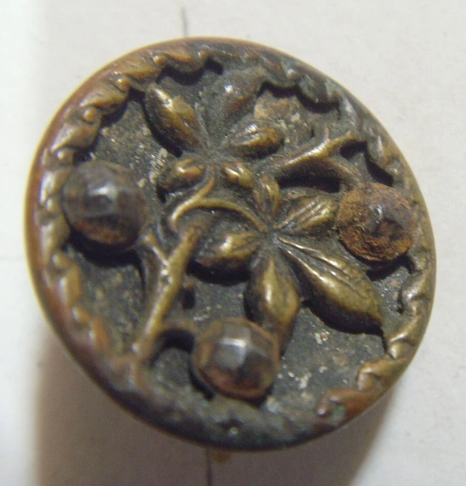 1800s antique museum grade collector assorted metal buttons lot 54060 - Image 2 of 4