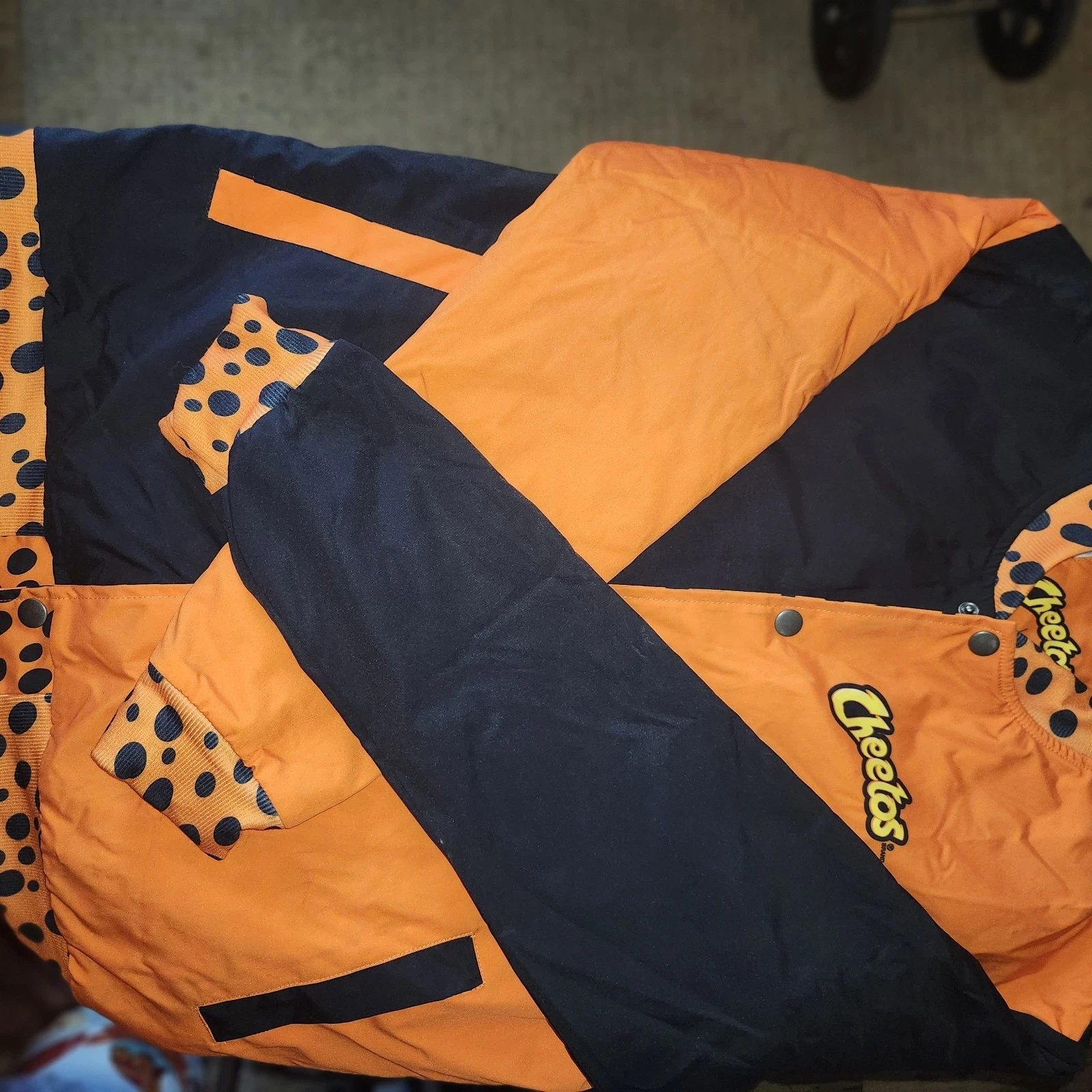 Cheetos Untouchable Cheesy Swag Bomber Jacket Size Large Unisex 2024 NIP image 5