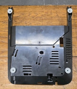 Siemens Kaffeevollautomat Integral EQ500 TQ513GB1 / Gehäuse - Boden nur mit Gummi