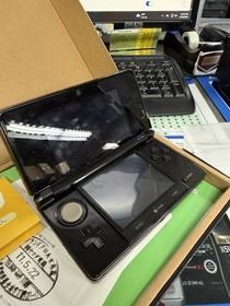 Nintendo 3DS 2GB Handheld System - Cosmo Black