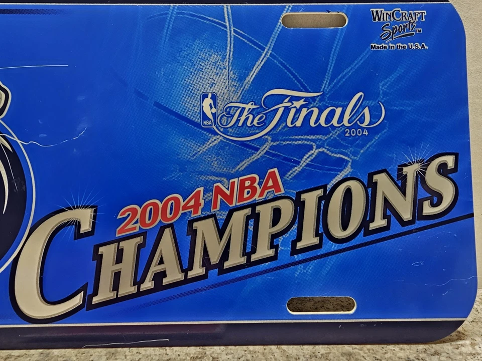 Detroit Pistons NBA 2004 NBA Finals Champions Decorative Wincraft License Plate - Image 3 of 4