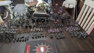 Warhammer Age of Sigmar - Gloomspite Gitz: Bad Moon Madmob - Deskové