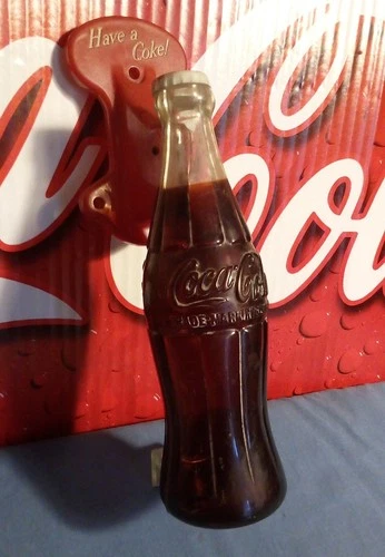 Coca-Cola Vintage (50s) All-Plastic Door Pull: Sturm & Co (from a collection)