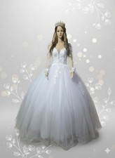 Beautiful Wedding Dress Size L/XL With Adjustable Corset