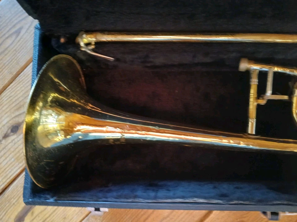 Frank Holton TR 380 F Attachment Trombone - Image 2 of 4