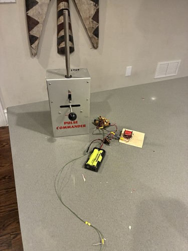 Complete Working Ace Pulse Commander Single Channel R/c Model airplane Radio - Picture 7 of 8
