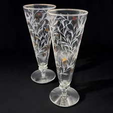 Set Of Two Libby Royal Fern Gold Leaf And White Pilsner Beer Glasses Flutes VTG