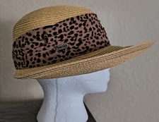 Sun N Sand Headwear UPF 50+ WOMEN'S SUN/STRAW HAT Amimal Print Adjusts Folds EUC