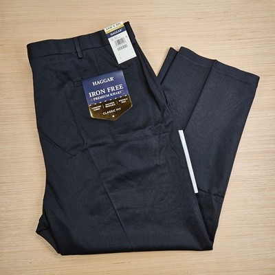 Haggar Premium Classic Fit Khaki Mens 44x30 Black Iron Free Comfort Waist NEW