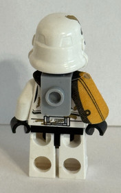 Lego Star Wars 9490 SANDTROOPER YELLOW PAULDRON (sw0364) Droid Escape Set ~ 2012