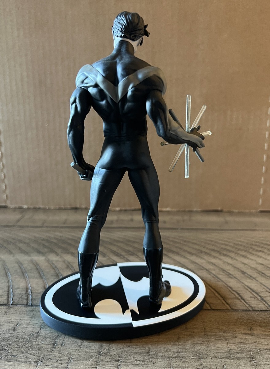 NIGHTWING Black&White フィギュア バットマン BATMAN DC Collectibles Batman Black & White Nightwing by Jim Lee