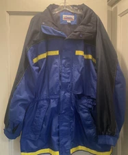 Cintas Mens 2XL rain utility jacket  Very Good Quality READ Description