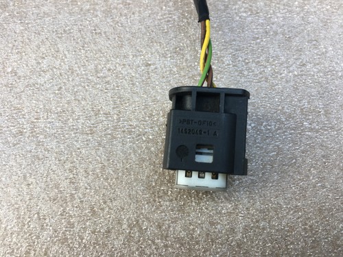 BMW X3 E83 Z4 E39 E60 E65 E53 X5 E61 Parking Sensor Wiring Connector Plug PDC - Picture 4 of 4