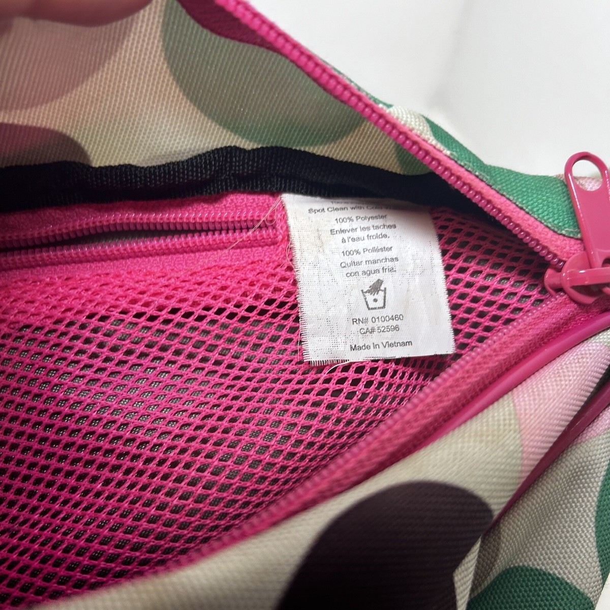 KAVU Brand Paxton Pack Green Feathers & Pink Polka Dots Rope Shoulder Bag Paxton Pack – KAVU.com main image 2