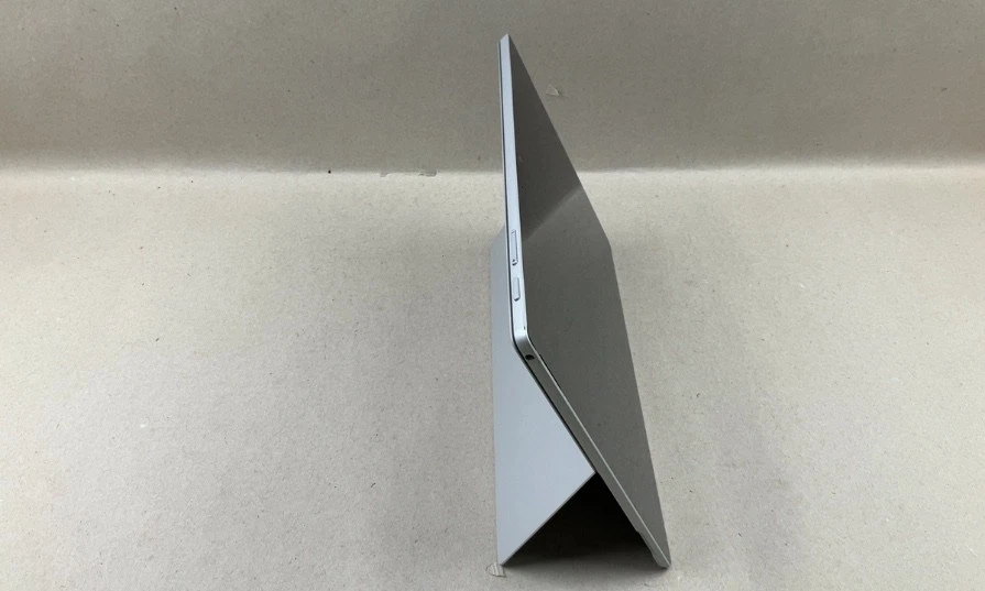 MICROSOFT SURFACE PRO 7+ 285-00001 | 12.3" | 256GB | VERIZON | PLATINUM - Image 3 of 4