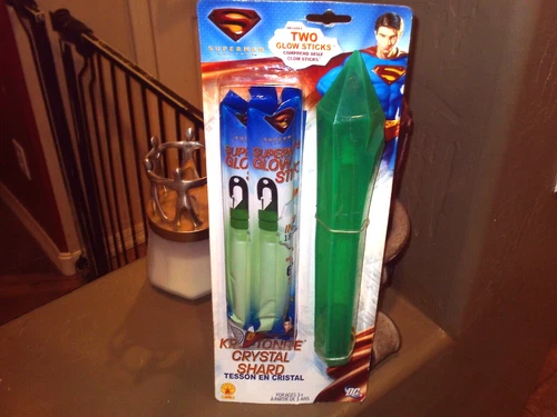 VINTAGE SUPERMAN RETURNS KRYPTONITE CRYSTAL SHARD W/2 GLOW STICKS NEW MOMC 2006