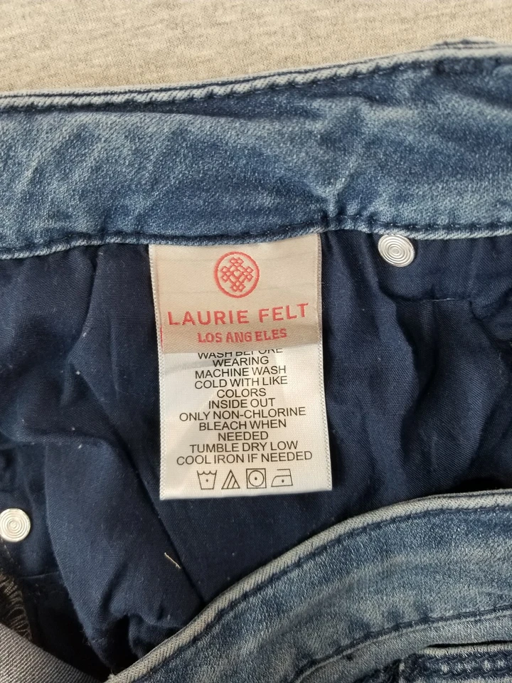 Laurie Felt Jeans Women's Sz LP Blue Wash Silky Denim Baby Bell Comfy Normcore - Image 4 of 4