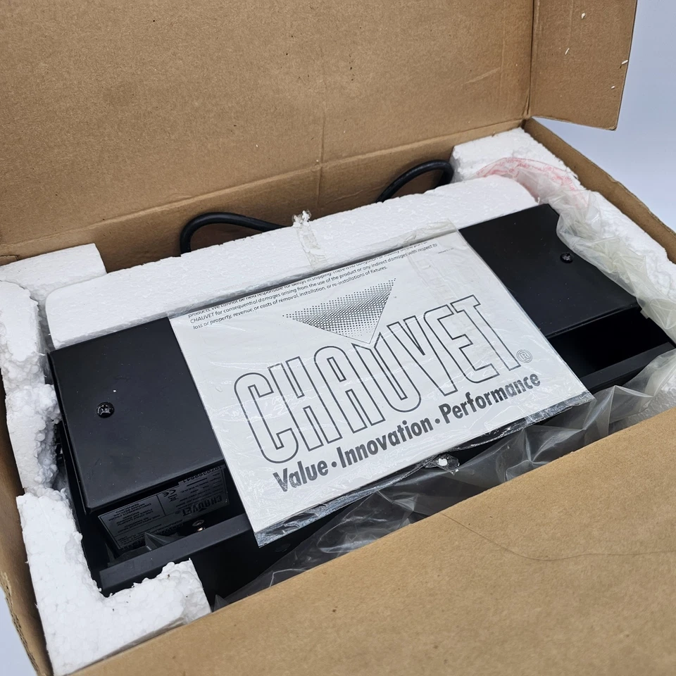 Chauvet Color Bank 4 Color Sound Activated Light CH-155 VTG DJ Equipment Video - Image 2 of 2