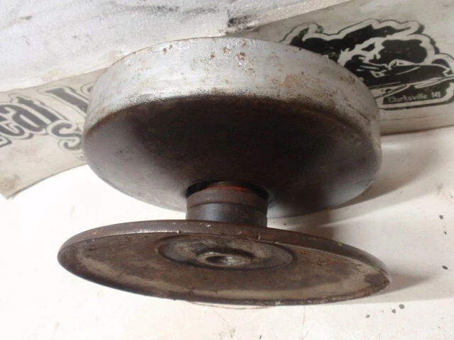 Embrague de accionamiento primario atornillable SkiDoo Nordic 400 Olympic 300 TNT 7/8" de colección Foto 3 de 4