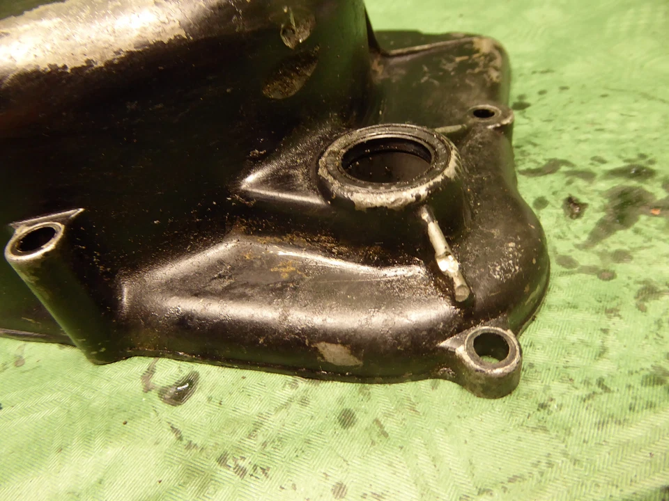 TAPA TAPA EMBRAGUE 1979 MOTOR SUZUKI PE 250 Foto 4 de 4