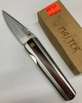 Master Silver/Wood Folder w/Plain Blade, Clip, Liner Lock YD-9116W