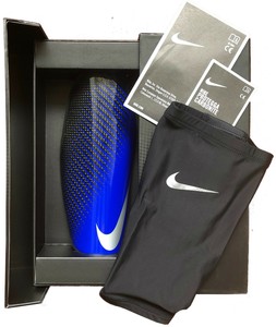 nike protegga carbonite