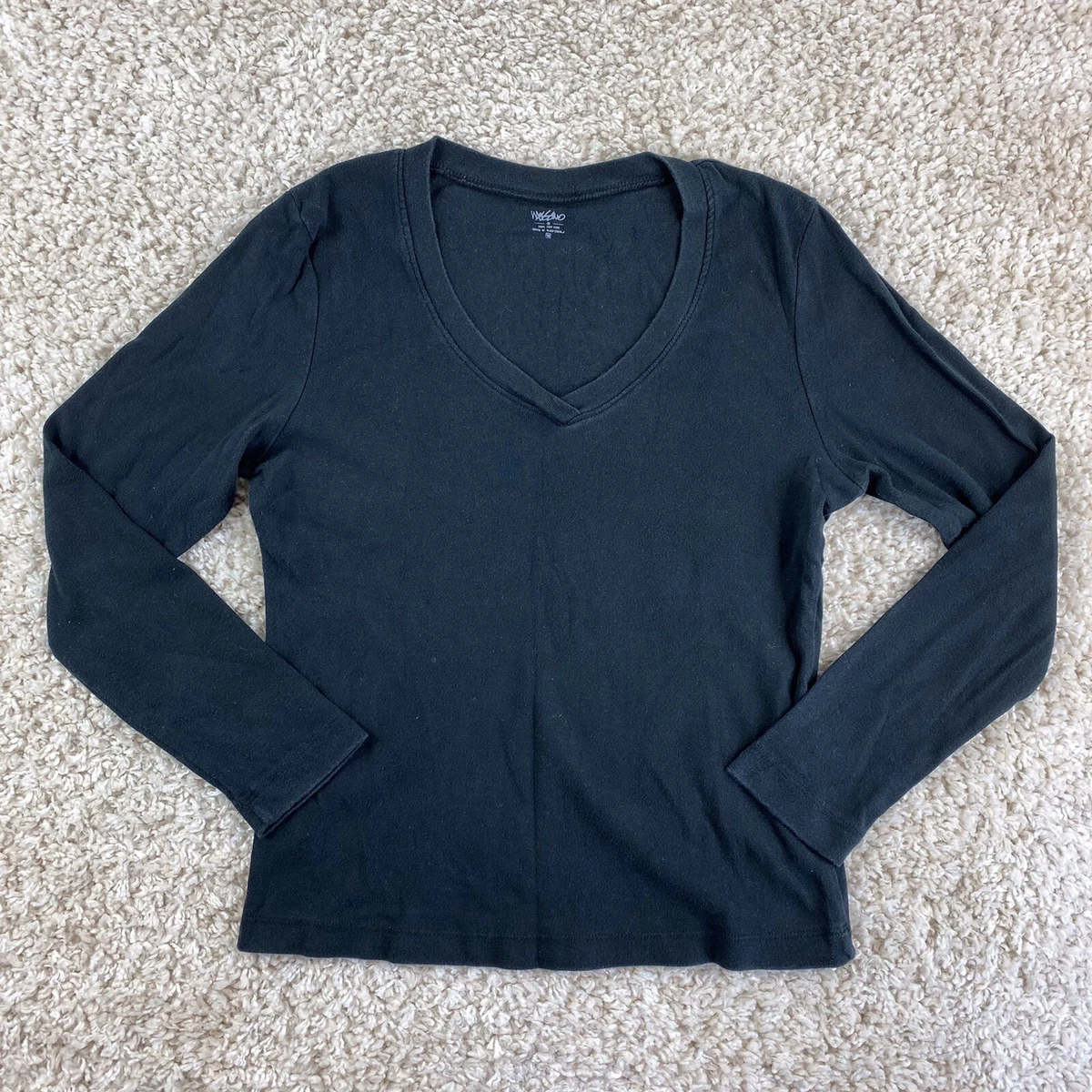 mossimo long sleeve v neck