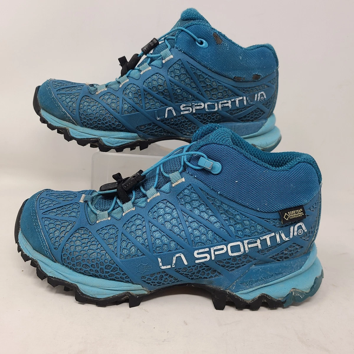 sportiva womens hiking shoes