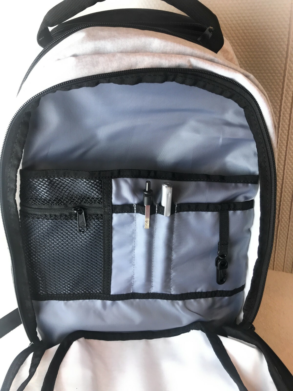 oakley scorpion helmet DRT3 Trail Size:s (4)- Ice Fishing Fish SEASON: PEAH2019 R420 now features our