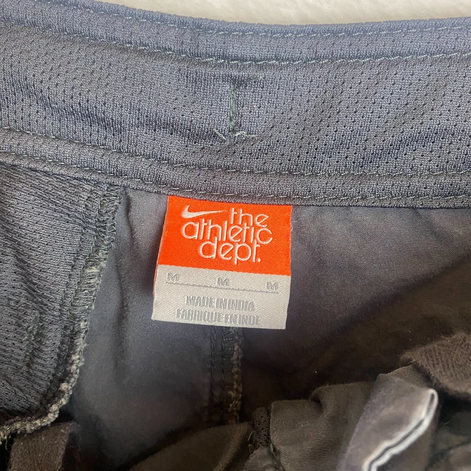 Pantalones Cortos Nike De Colección Para Hombres 32 The Athletic Dept Y2K Gris Carga Aire Libre Senderismo Foto 2 de 4