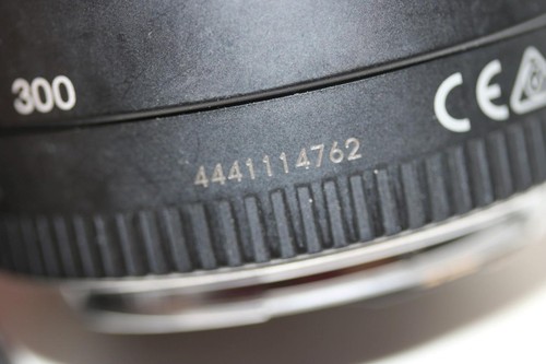 Canon 75-300mm f/4.0-5.6 III USM Ultrasonic EF Auto Focus Zoom Lens - Picture 5 of 5