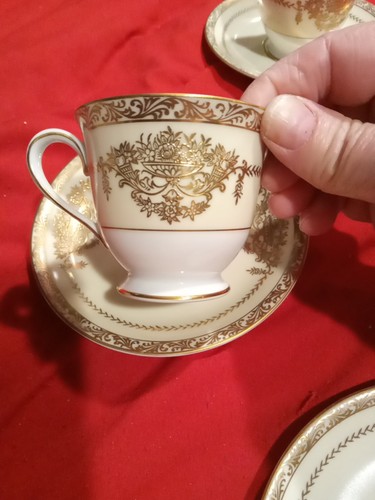 GOLDENA CHINA DEMITASSE DEMI CUPS& SAUCERS SET Of Four VINTAGE JAPAN White Gold - Picture 5 of 12