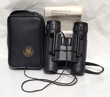 Smith & Wesson 10X25 Mini Binoculars in case w/ manual