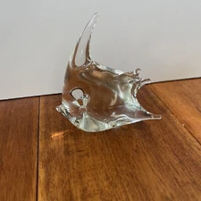 Hand Blown Murano Style Art GLASS FISH Figurine Clear  Paperweight Fun Piece 