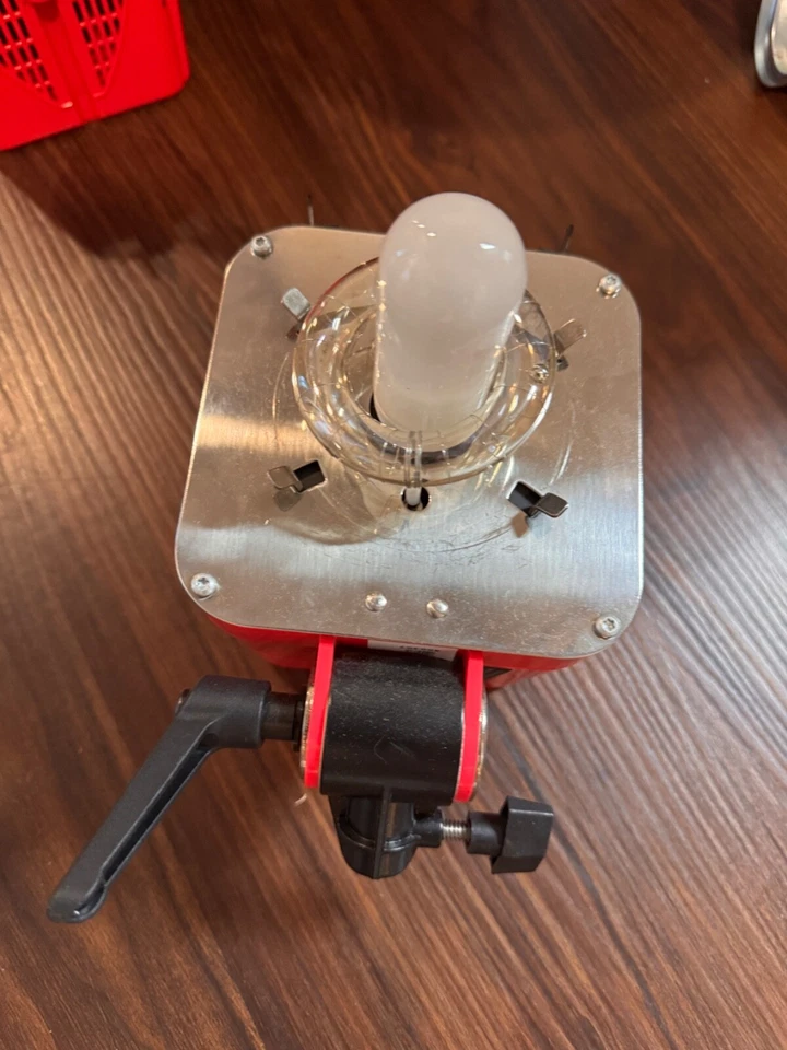 photography light head, Strobe Light, Flash Lighting Alien Bee B400 (2 units) - Image 3 of 4