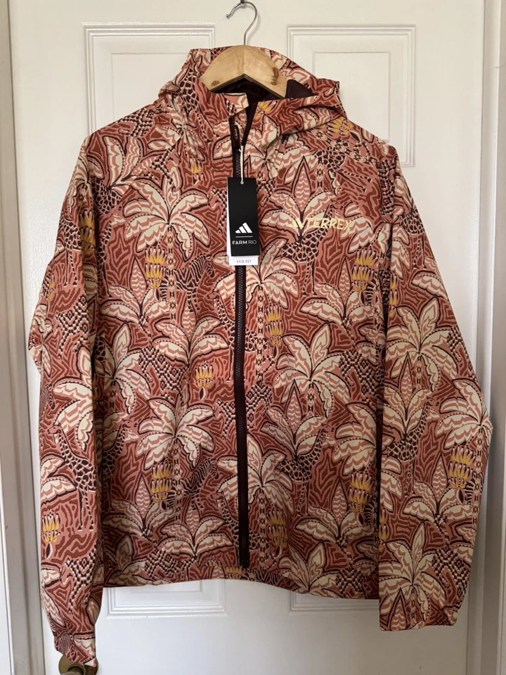 Chaqueta de lluvia Adidas para mujer grande Farm Rio Terrex Multi 2L cobre/rojo IY3790 NUEVA Foto 2 de 4