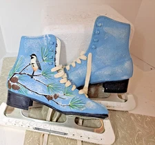 Vintage Aerflyer Ice Skates S Size 8 White Lace Up Women’s Scene Painted on them