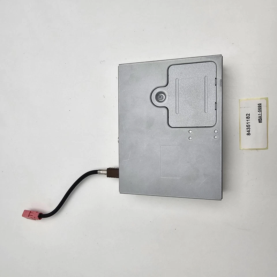 2018-2022 Chevrolet Trax Communication Control Module 84351182 - Image 2 of 4